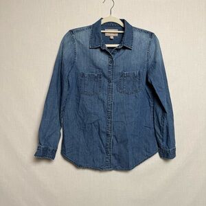 Banana Republic Soft-Wash Denim Button-Down Shirt Small Chambray